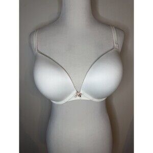 Victoria’s Secret Body By Victoria Push Up Bra 36DDD